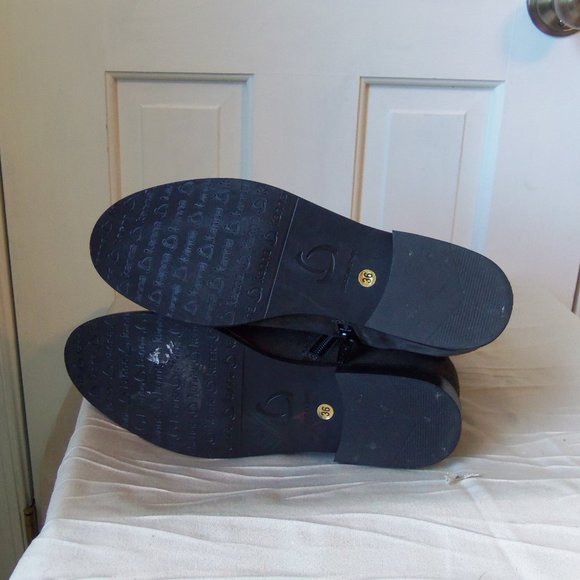 Kanna Gray Suede Studded Ankle Boots sz 36 - Picture 12 of 13